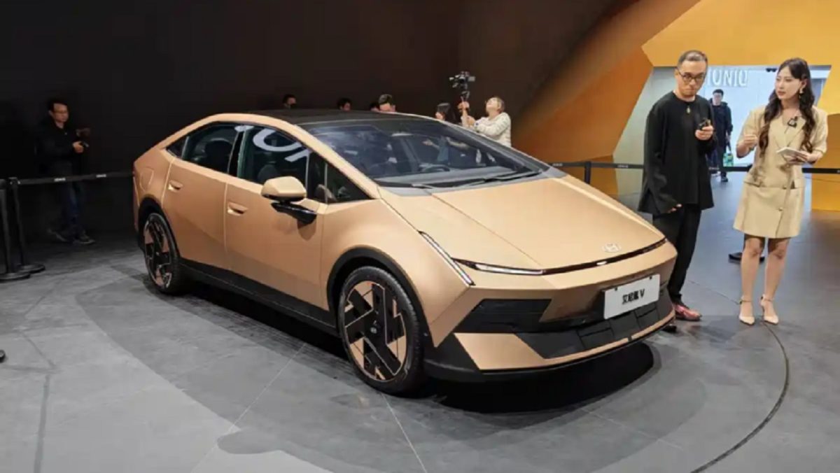 Novo Ioniq V estreia no Salão de Pequim e marca aposta da Beijing Hyundai