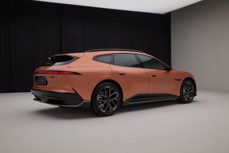 Avatr apresenta 06T Wagon com até 955 cv e autonomia de 1.250 km