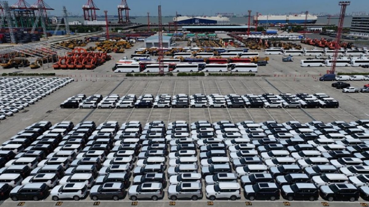 China aperta regras para reciclagem de baterias de lítio e reforça controle sobre carros elétricos