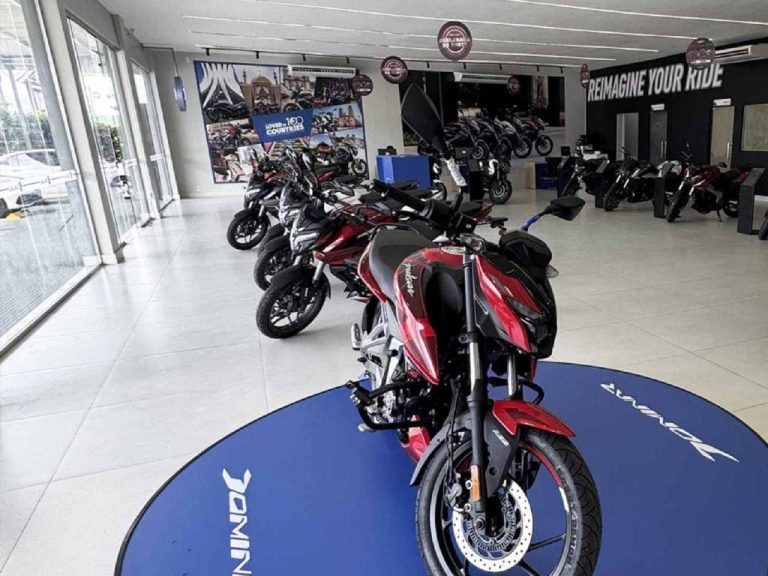 Bajaj fecha parceria e equipa 100% de suas motos no Brasil com pneus Pirelli