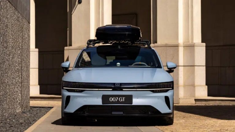 Zeekr abre pré-venda dos 7 GT e 007 na China com até 905 km de autonomia