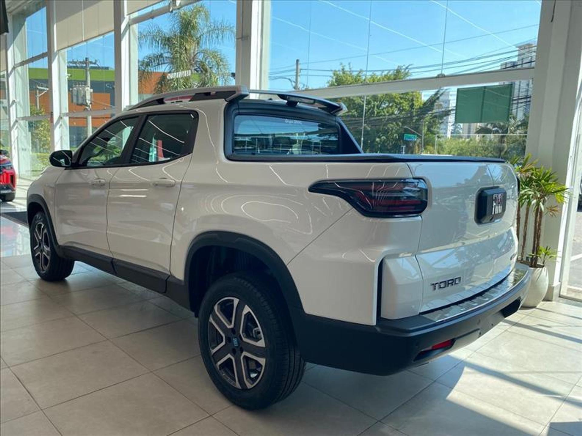 Fiat Toro Endurance sai com mais de R$ 25 mil de desconto para CNPJ