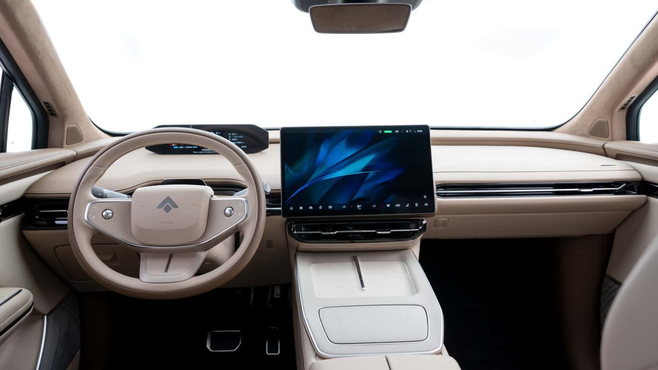 GAC Hyptec HT 2027 avança em desempenho com novo motor e arquitetura de 800V