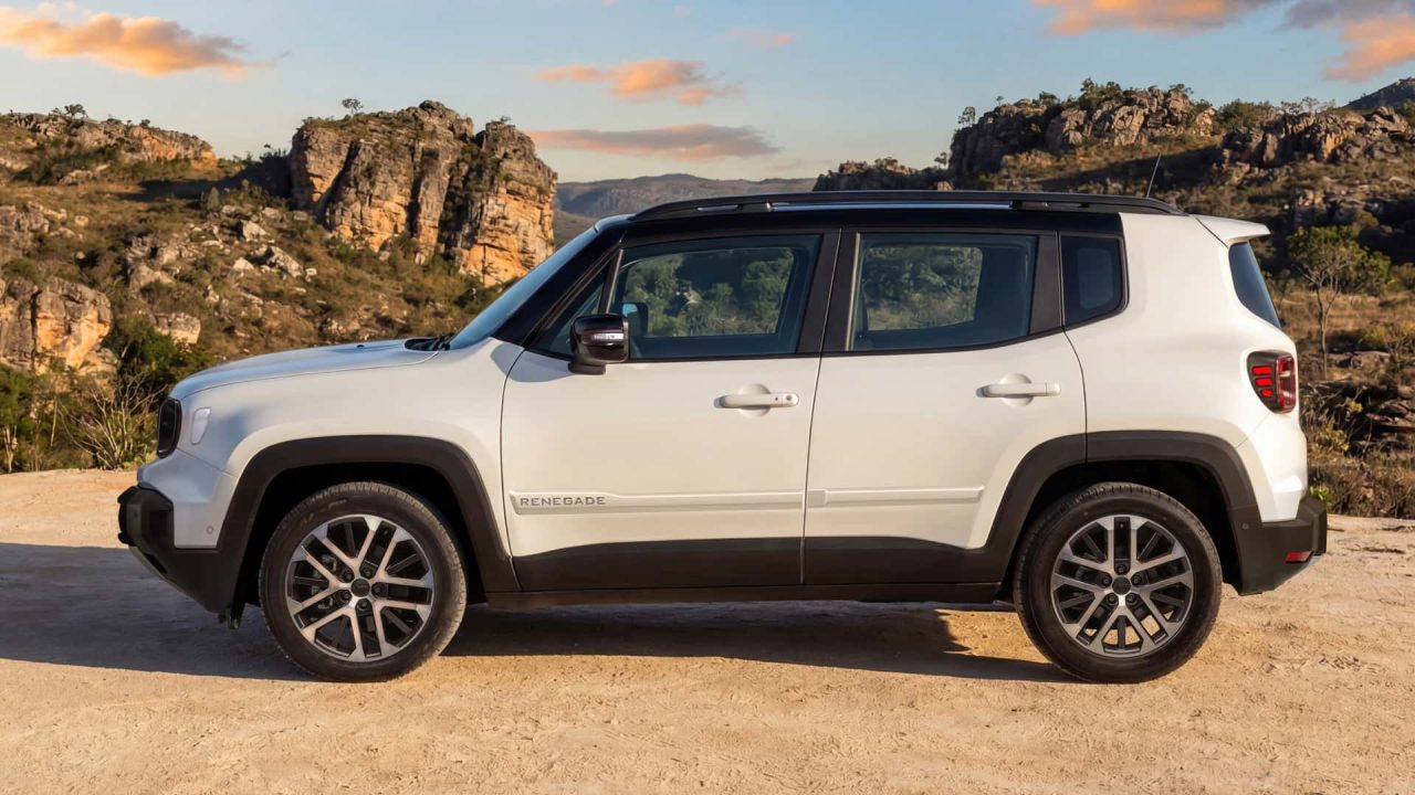 Primeiro contato com o Jeep Renegade 2027: híbrido leve marca nova fase do SUV