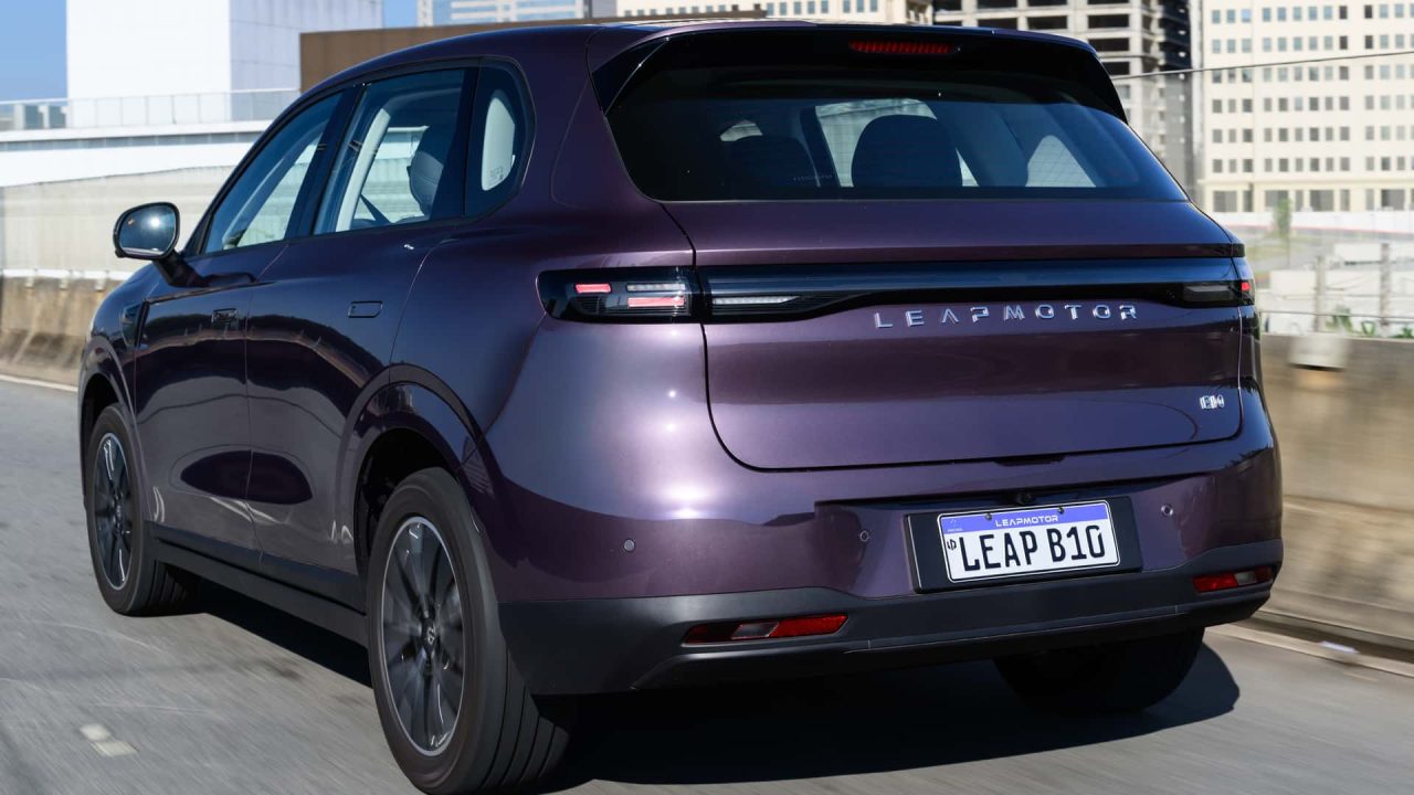 Primeiras impressões: Leapmotor B10 alia qualidade e ajuste da Stellantis para encarar rivais