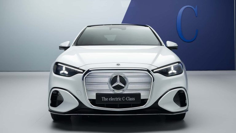 Mercedes-Benz entra na mira de nova legislação anti-China nos Estados Unidos