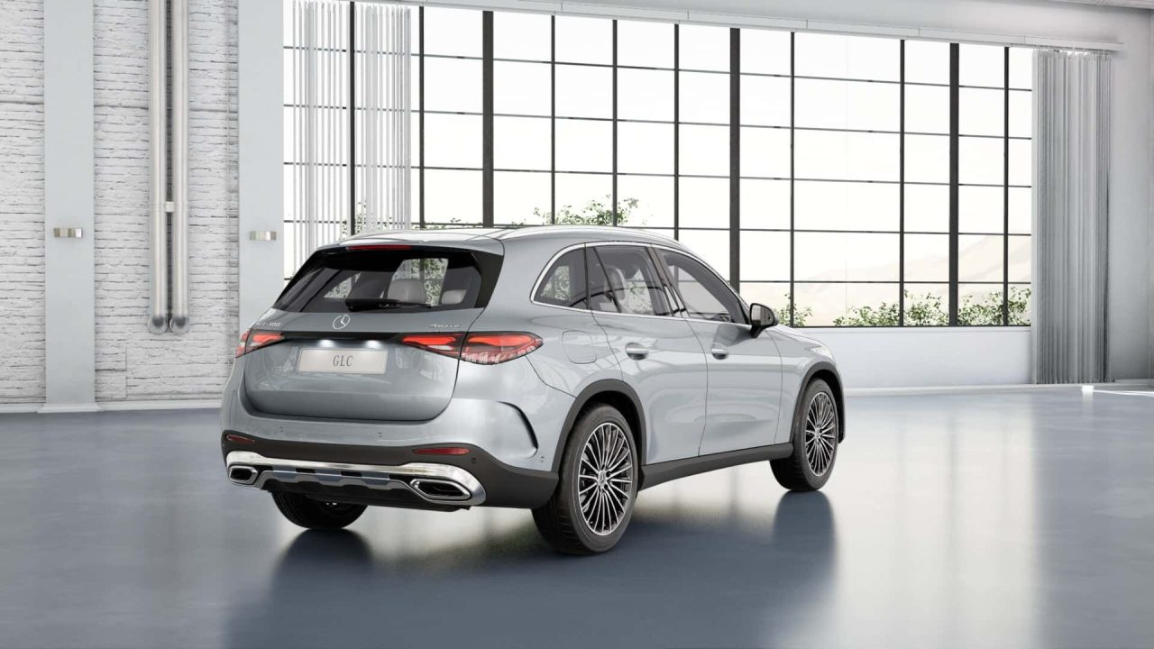 Mercedes-Benz GLC 300 ganha sistema de som 3D Burmester