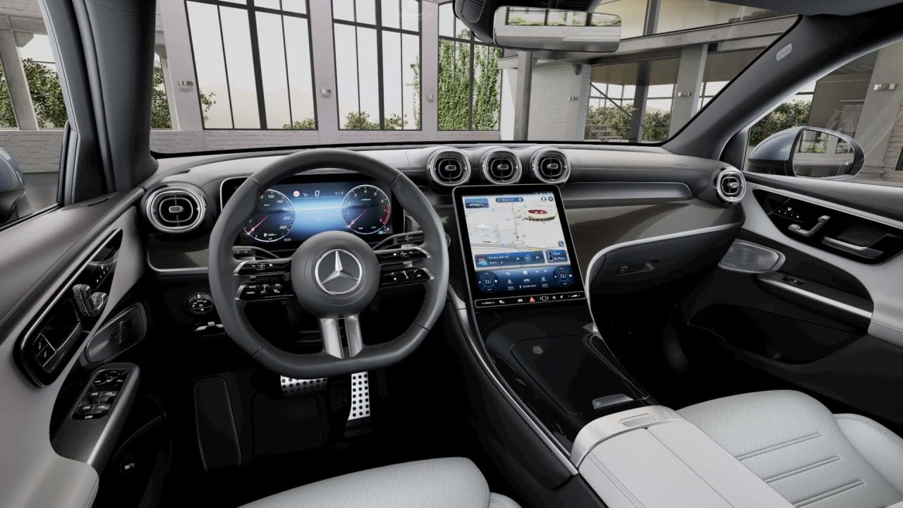 Mercedes-Benz GLC 300 ganha sistema de som 3D Burmester