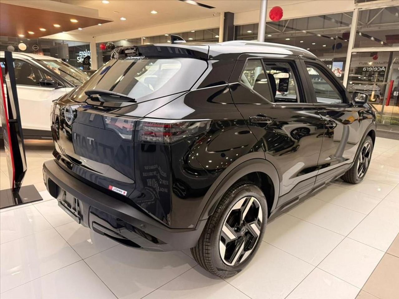 Nissan libera até R$ 30.900,00 de desconto no Kait para PcD em abril