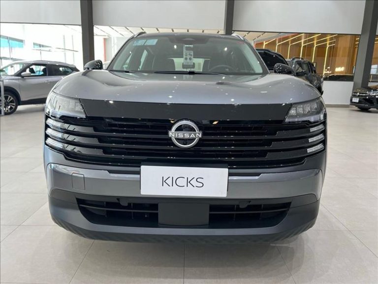 Novo Nissan Kicks Advance 2026 se destaca pelo tamanho e conforto acima da média