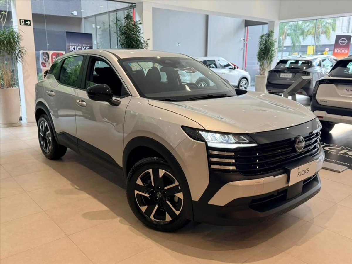 Desconto de até R$ 33,7 mil deixa Nissan Kicks mais acessível para PcD em abril
