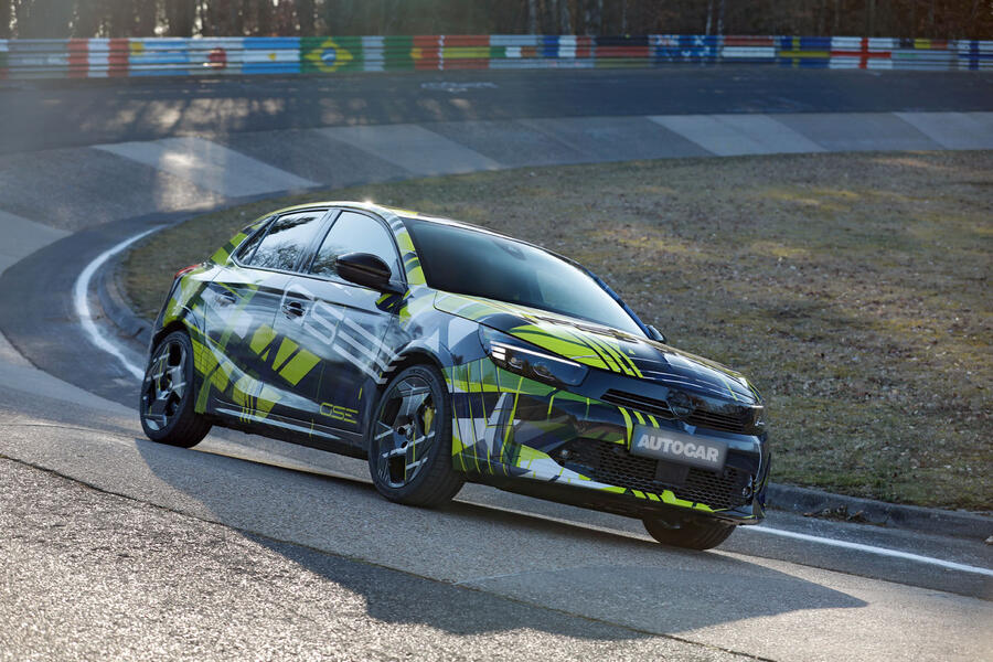 Vauxhall Astra retorna em versão esportiva para enfrentar o Cupra Born VZ de 280 cv