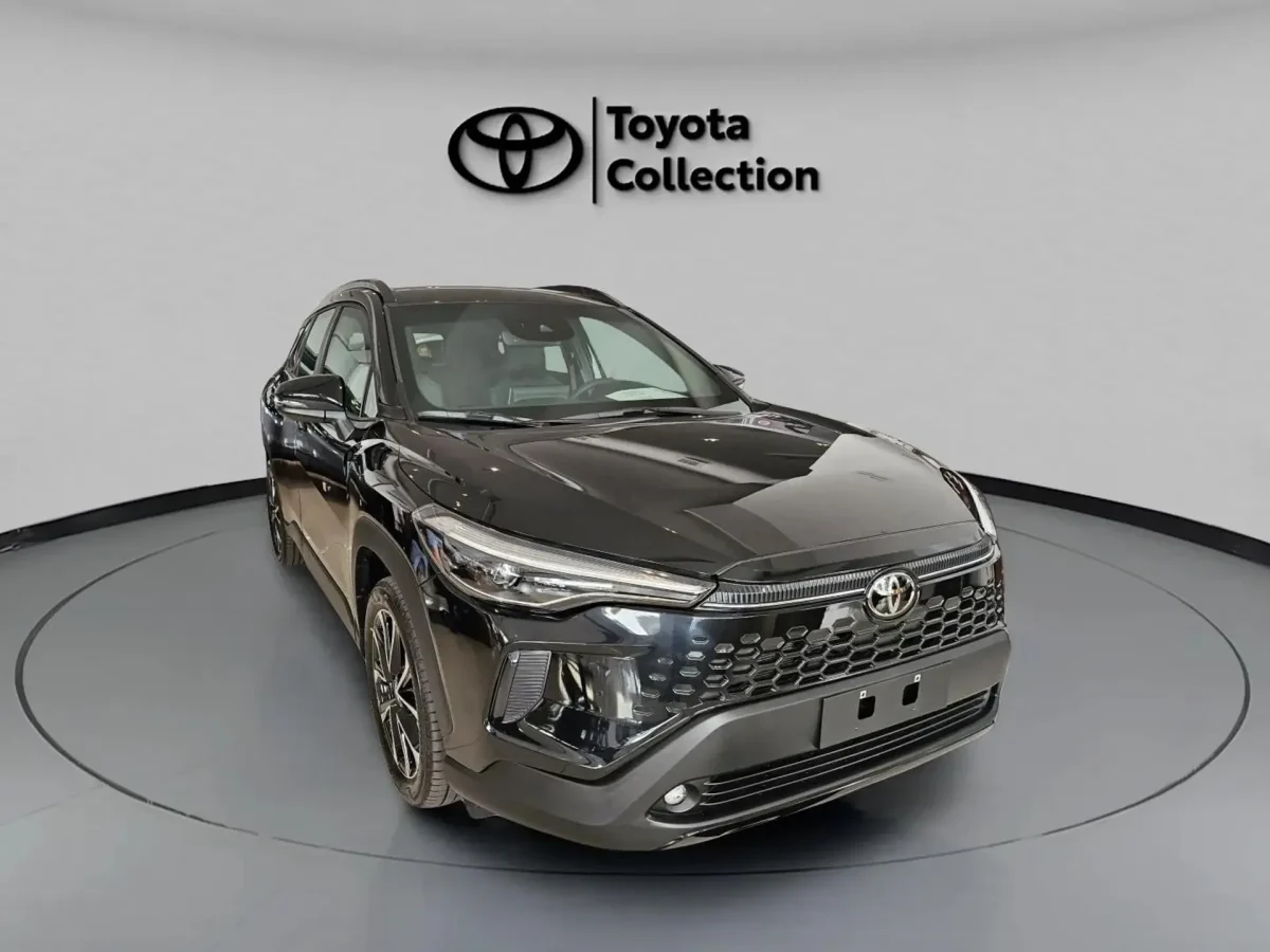 Toyota Corolla Cross XRE ganha desconto de R$ 11.479,27 para PcD em abril