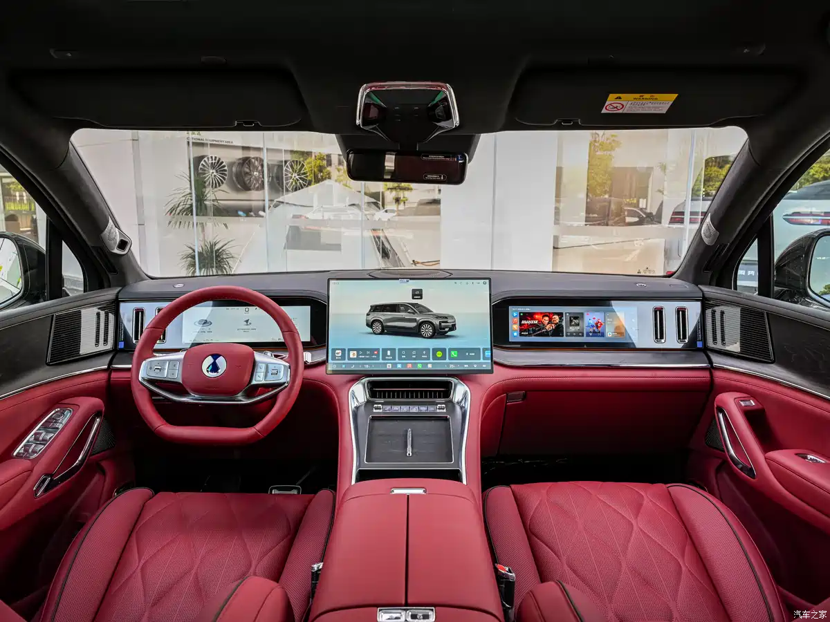 Novo BYD Denza N9 chega com carregamento ultrarrápido na China