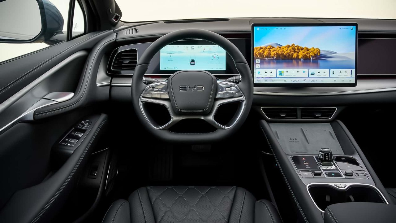 Novo BYD Sealion 07 chega ao Brasil com 531 cv e visual de SUV cupê