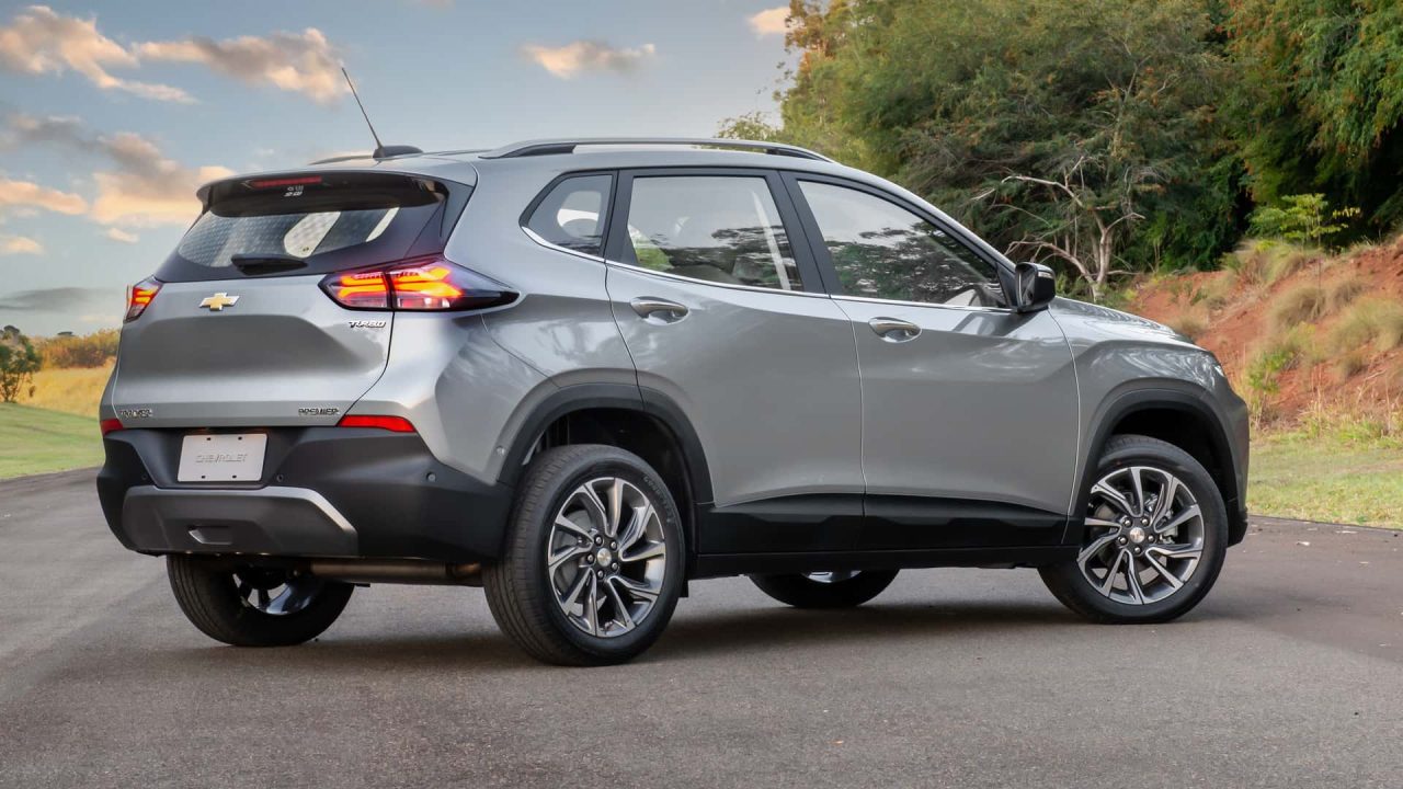 Chevrolet Tracker 2027 muda por dentro e aposta em mais conforto para enfrentar rivais