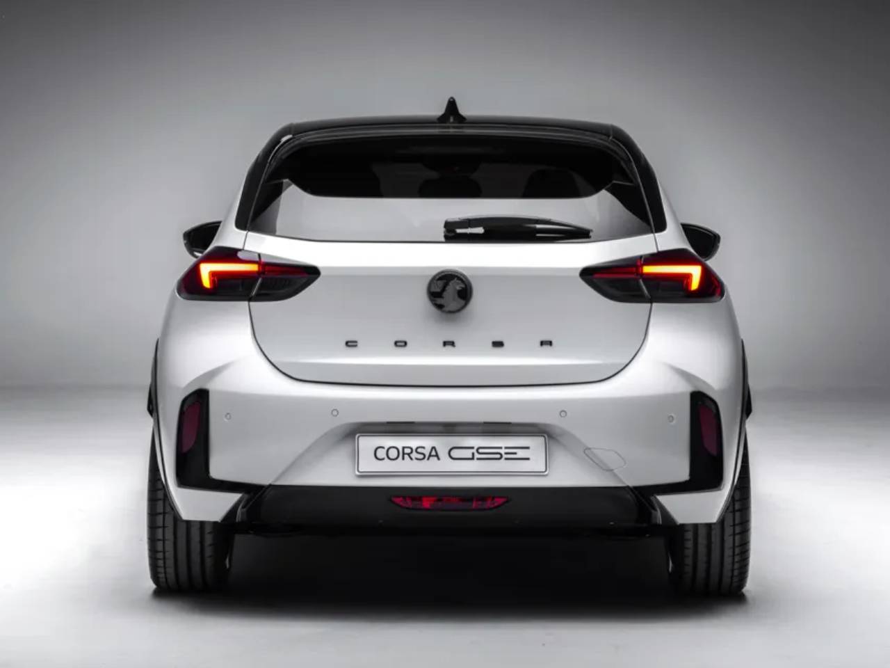 Novo Corsa elétrico vira foguete com 280 cv e desempenho superior ao Golf GTI