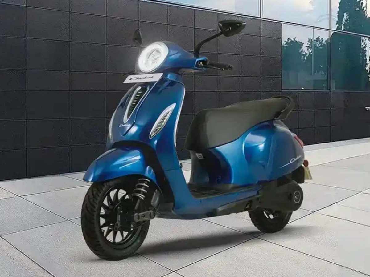 Nova Bajaj Chetak 2026 é apresentada com atualizações; conheça