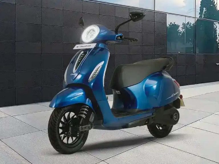 Nova Bajaj Chetak 2026 é apresentada com atualizações; conheça