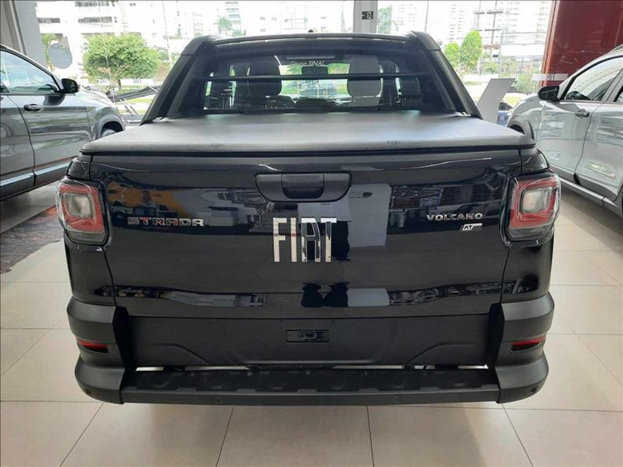Avaliação Fiat Strada Volcano 2026 Automática: ainda vale a pena?