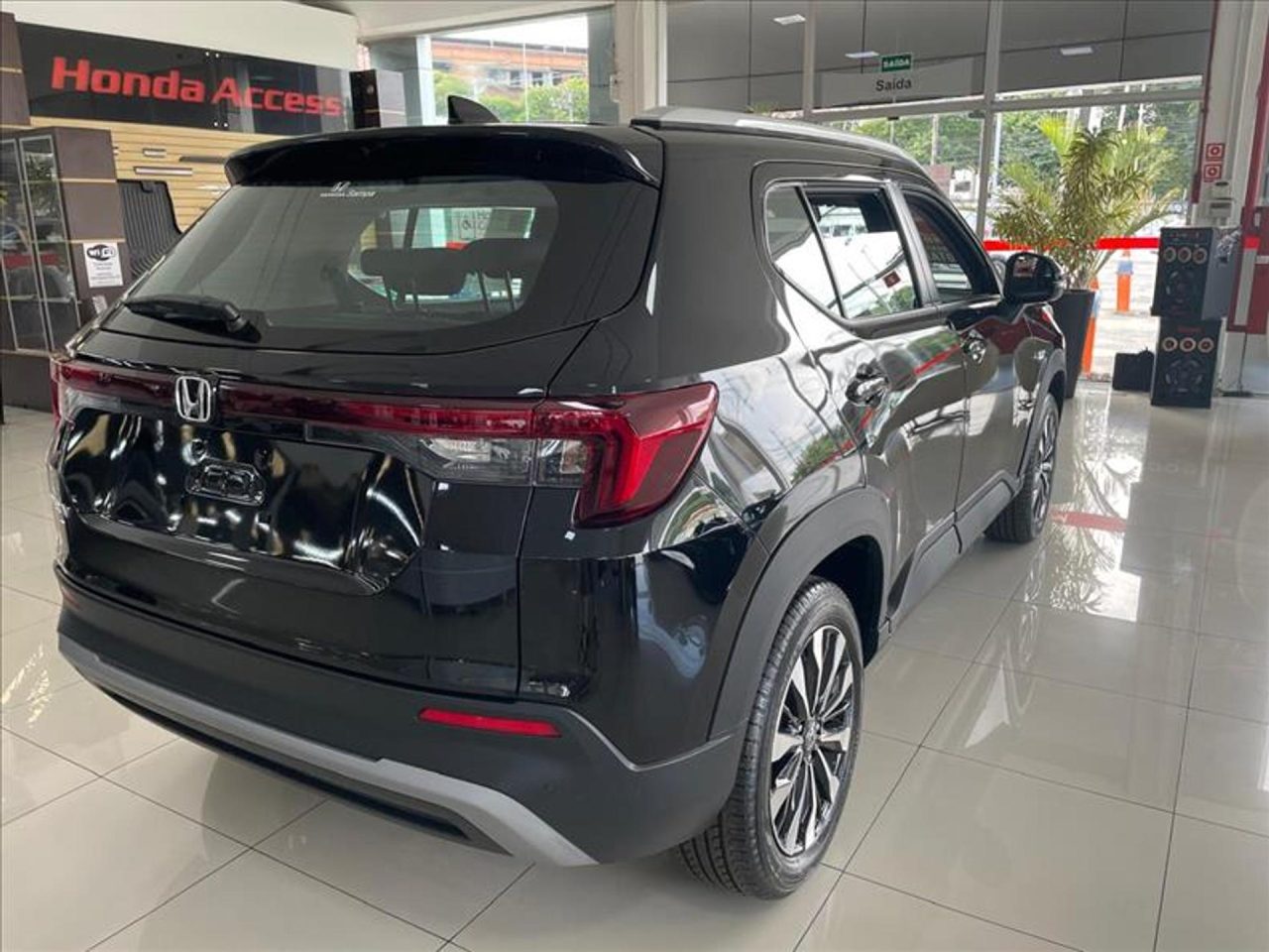 Toyota Yaris Cross x Honda WR-V: qual SUV vale mais a pena comprar em 2026?