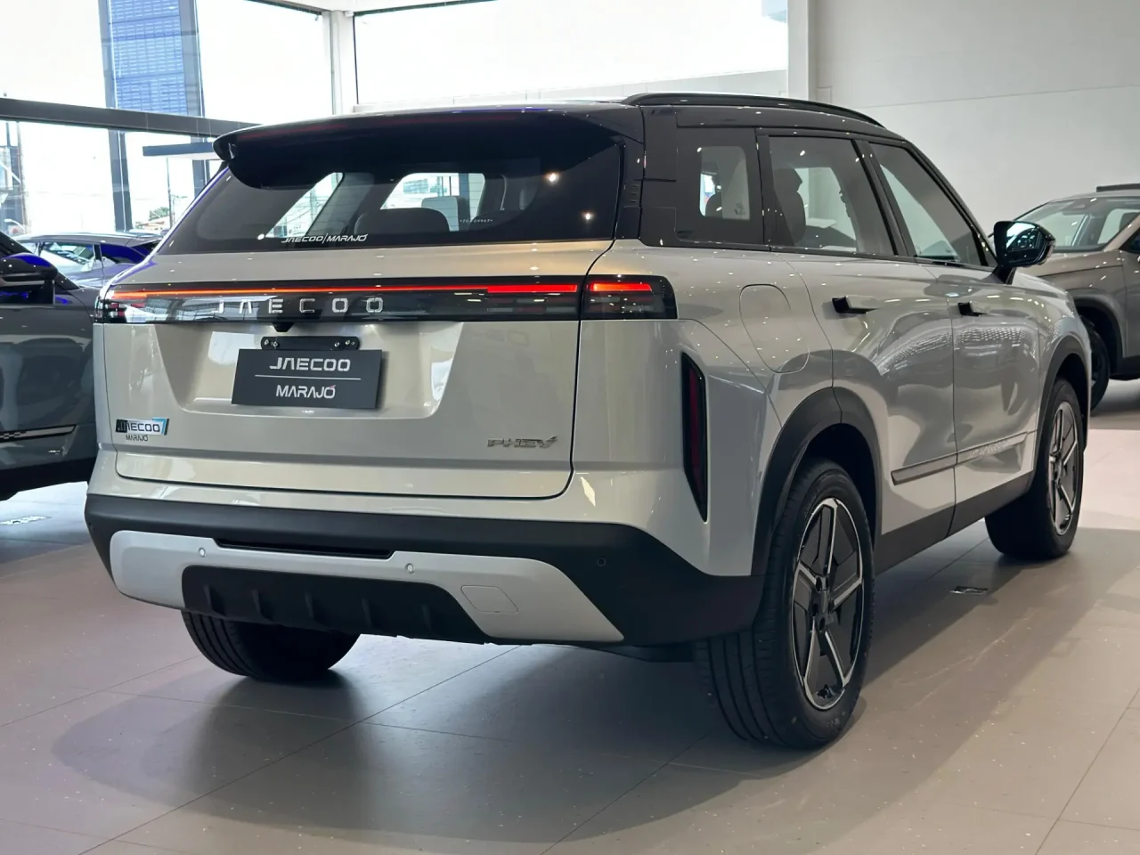 Testamos o Jaecoo 7 Prestige: SUV chinês entrega consumo de carro compacto