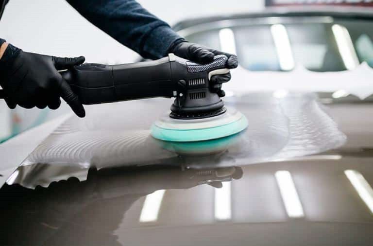 Guia definitivo do polimento automotivo: o passo a passo para eliminar riscos