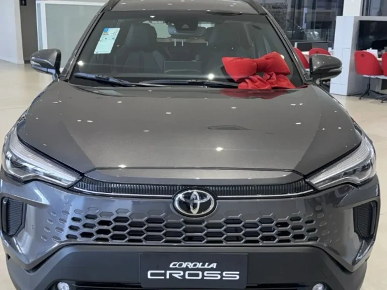 Avaliamos o Toyota Corolla Cross 2026: o SUV médio mais confiável do Brasil?