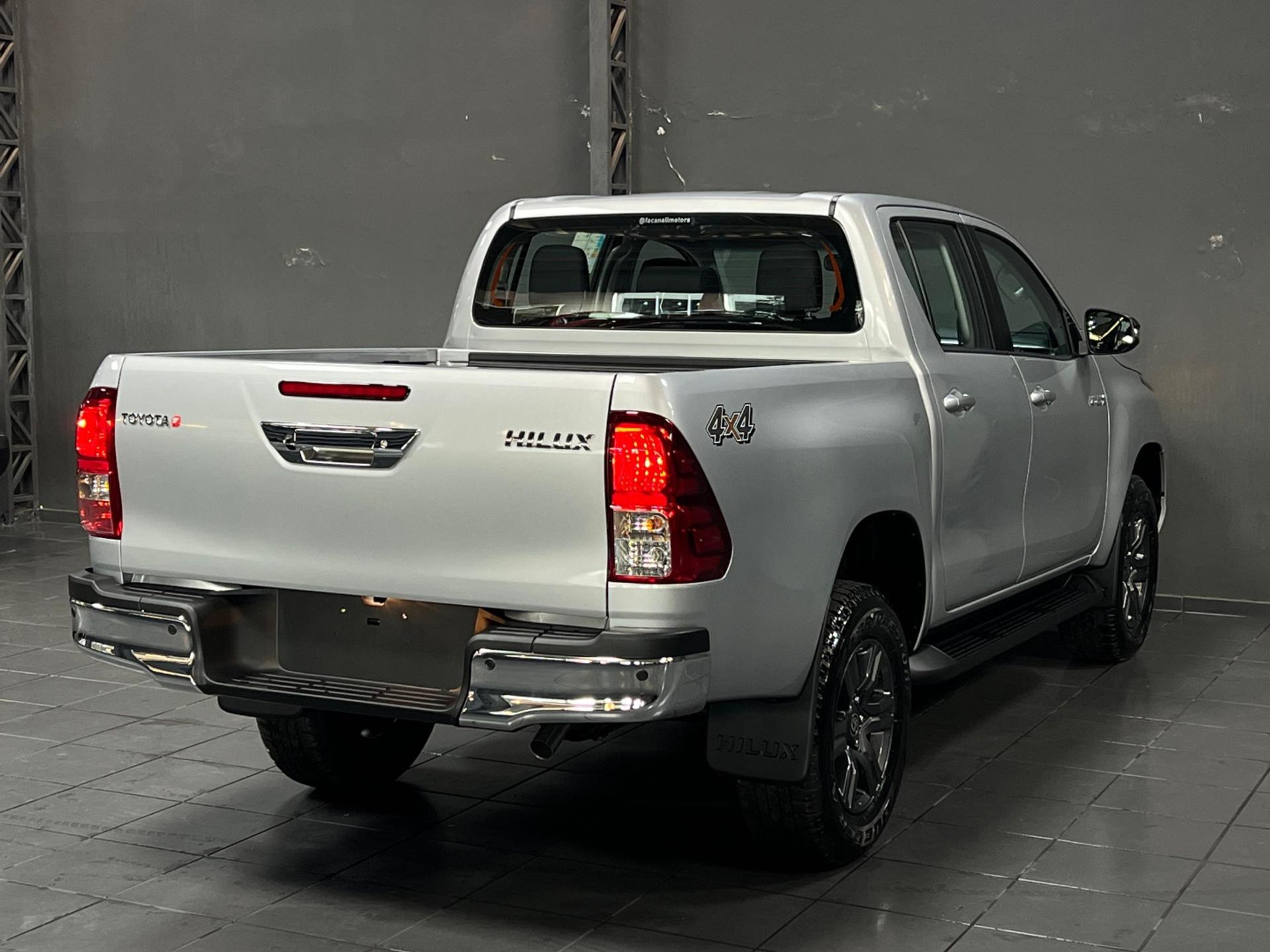 Toyota Hilux SR 2026: vale a pena para produtor rural com 10 anos de garantia?