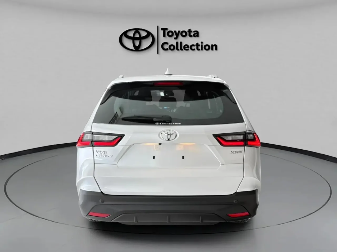 Como é o Toyota Yaris Cross XRE flex 2026? SUV quer para peitar Creta e T-Cross