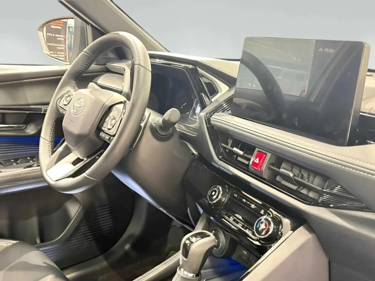 Toyota Yaris Cross XRE ou XRX? Descubra o que muda entre as versões mais vendidas do SUV
