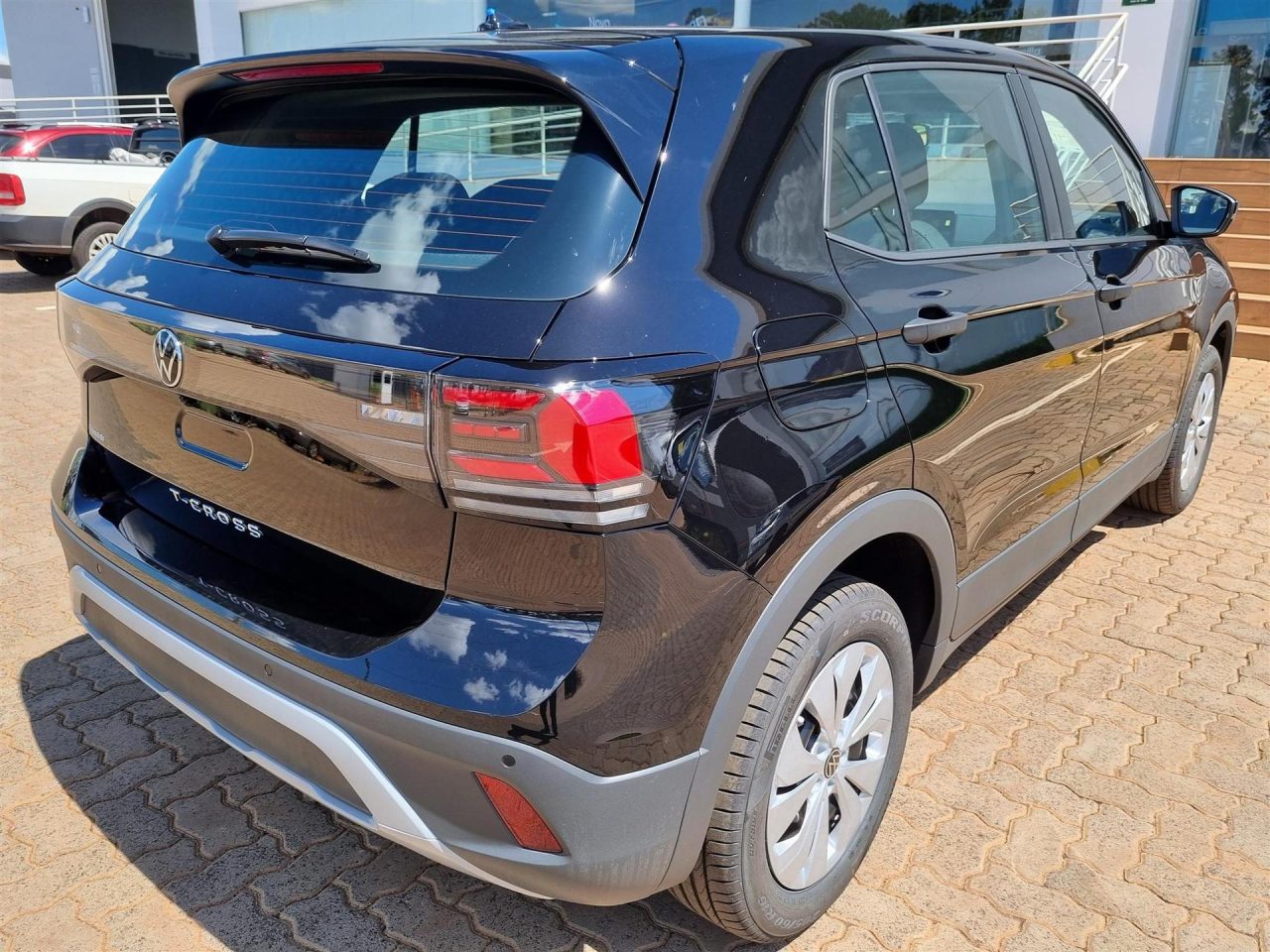Volkswagen T-Cross Sense 2026 por R$ 120 mil: SUV “Pelado” ainda vale a compra?