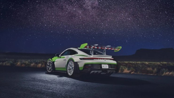 Porsche cria modelos únicos do 911 inspirados nos personagens de Toy Story