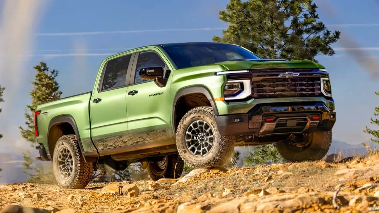 Chevrolet Silverado 2027 estreia com novos motores V8, visual renovado e cabine mais tecnológica