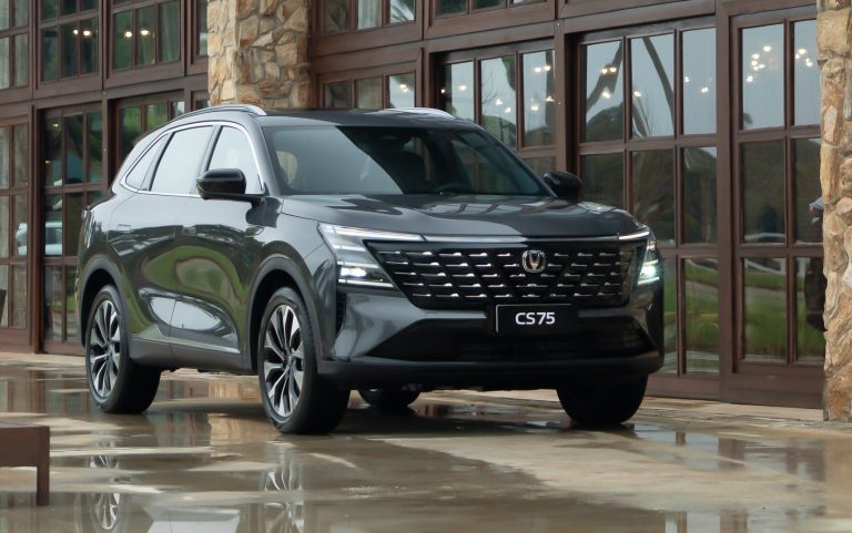 Vale os R$ 199.990? Conheça todos os detalhes do novo Caoa Changan CS75 2027