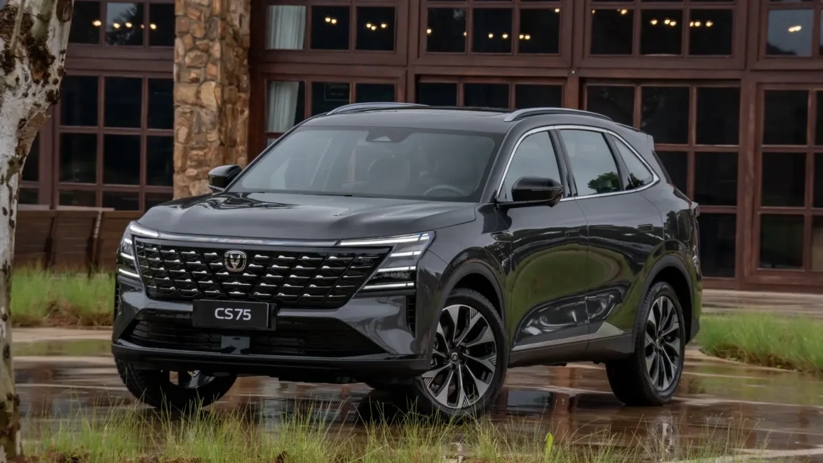 Caoa Changan CS75 chega por R$ 199.990 para disputar espaço entre os SUVs médios