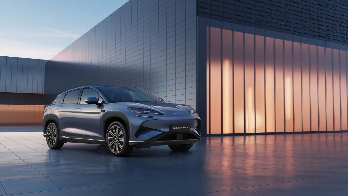Novo BYD Sealion 7 tem 531 cv e custa R$ 339.990; vale o investimento?