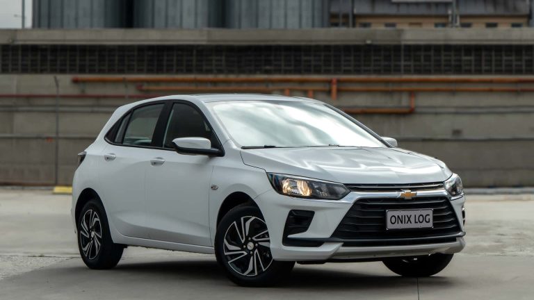 Avaliamos o novo Chevrolet Onix Aspirado 2027: veja os detalhes e se vale a compra