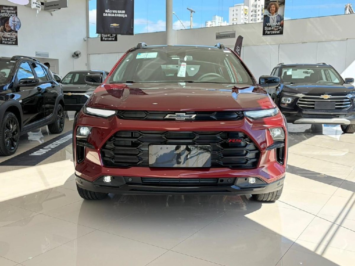Novo Chevrolet Sonic RS 2027 chama atenção pelo visual ousado