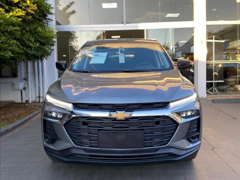 Novo Chevrolet Tracker AT 2026: avaliamos a versão de entrada em todos os detalhes