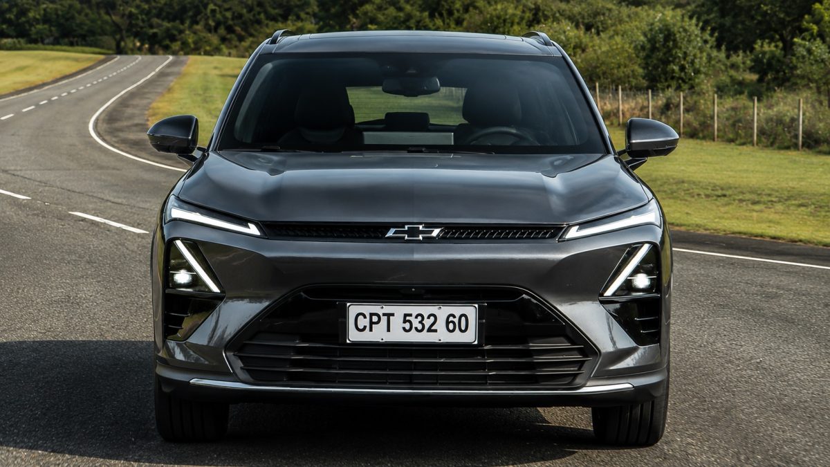 Chevrolet dá início à montagem do Captiva EV no Brasil e indica novo PHEV