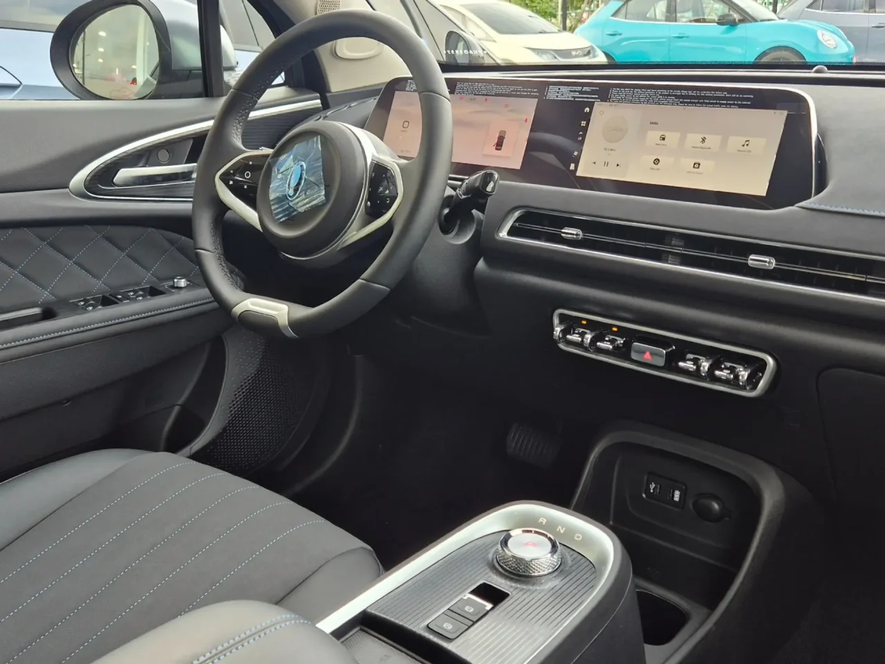 GWM Ora 03 ou Chevrolet Spark: qual elétrico entrega mais por menos?