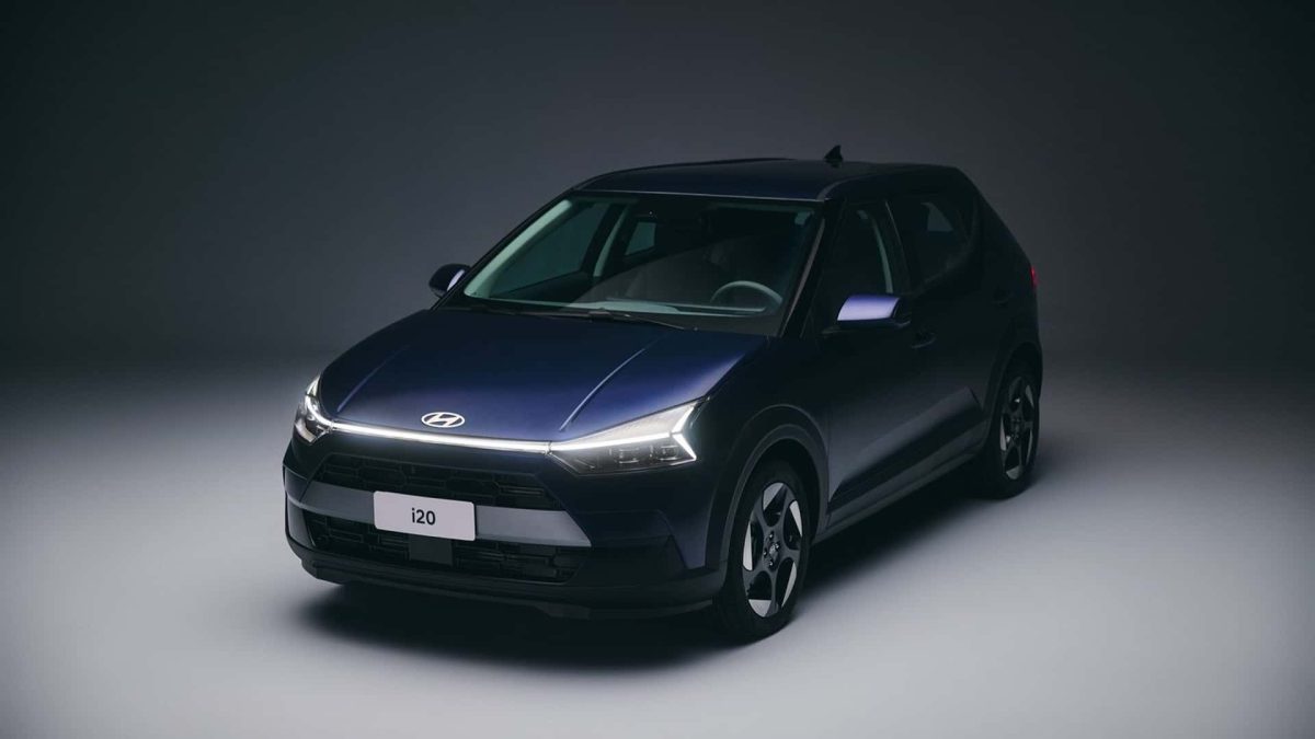 Hyundai i20 2027, tem mais espaço que o Polo e traseira que divide opiniões
