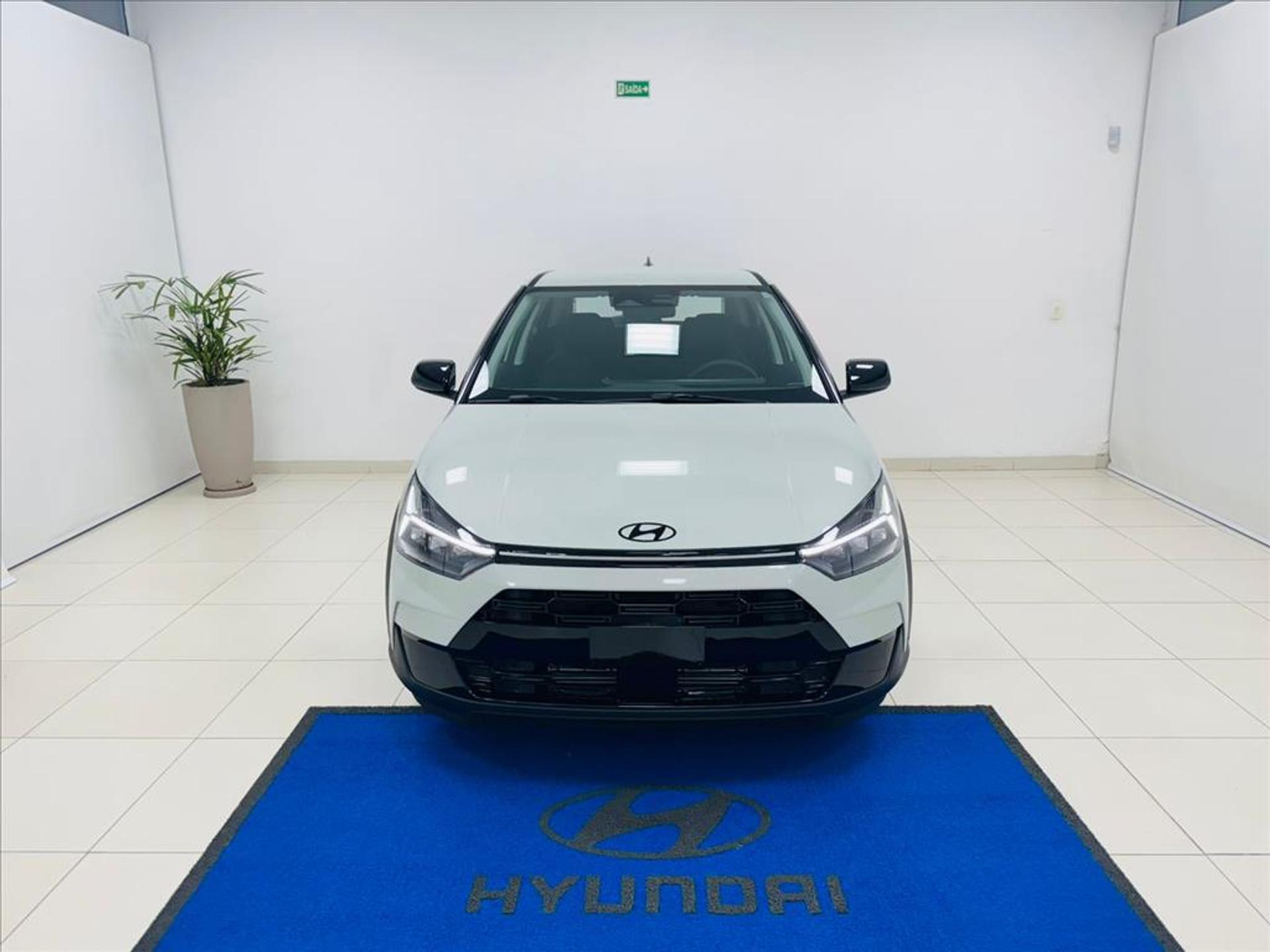 Hyundai i20 XLine 2027: primeiras impressões revelam hatch maior, mais moderno e com proposta acima do HB20