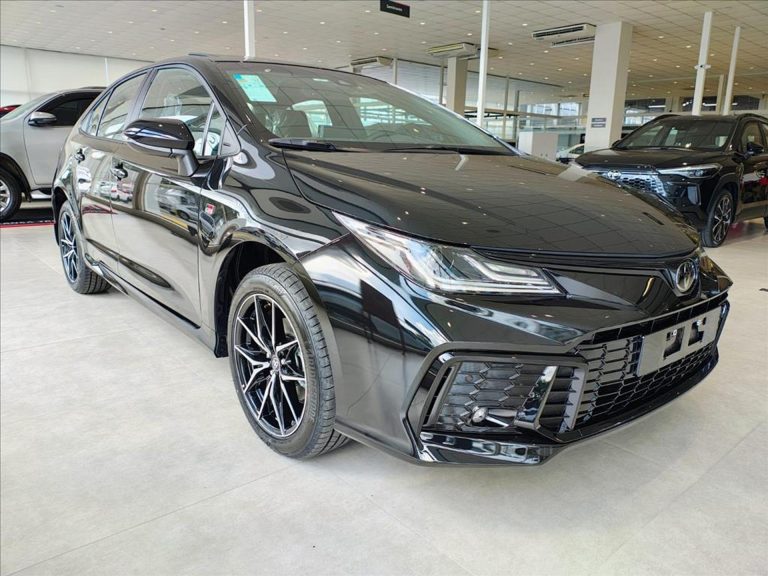 Toyota Corolla GR Sport 2026 ainda vale a pena? Avaliamos a versão 2.0 Flex