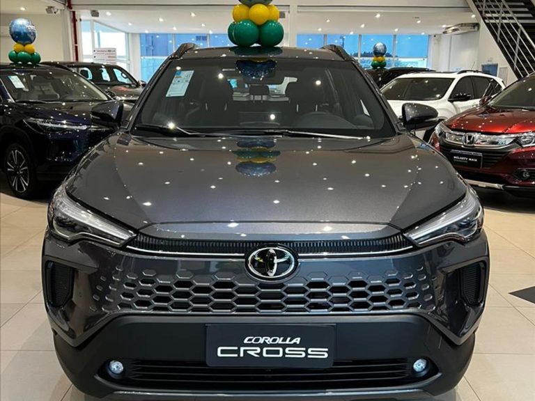 Toyota Corolla Cross XRE 2027: primeiras impressões, equipamentos e ficha técnica